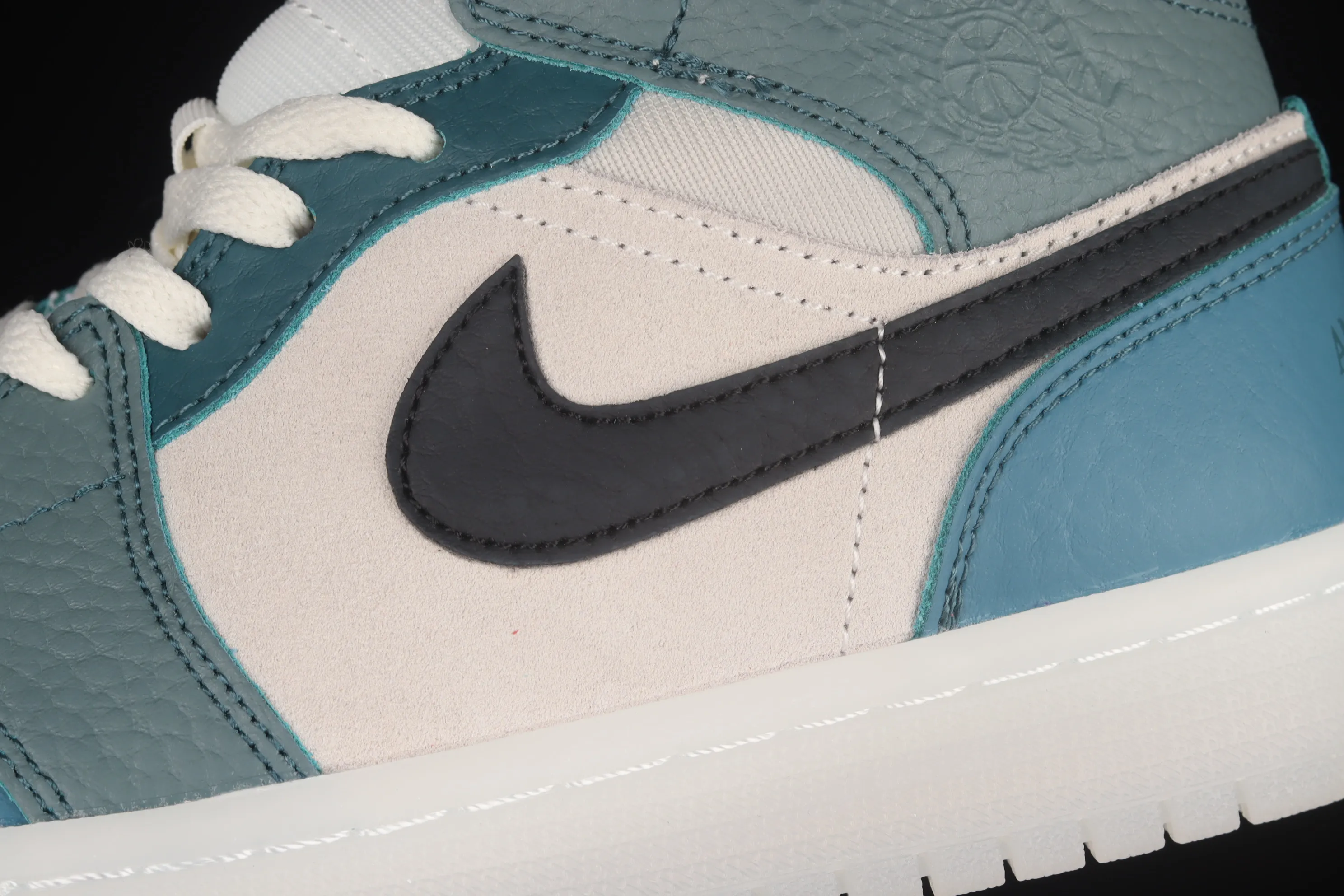 All categories Air Jordan Jordan series basketball shoes Air Jordan 1 Mid Air Jordan 1 Mid "Anti-Gravity Machines" AJ1 Joe 1 Yuanyang Jelly China basketball shoes DM9601-200